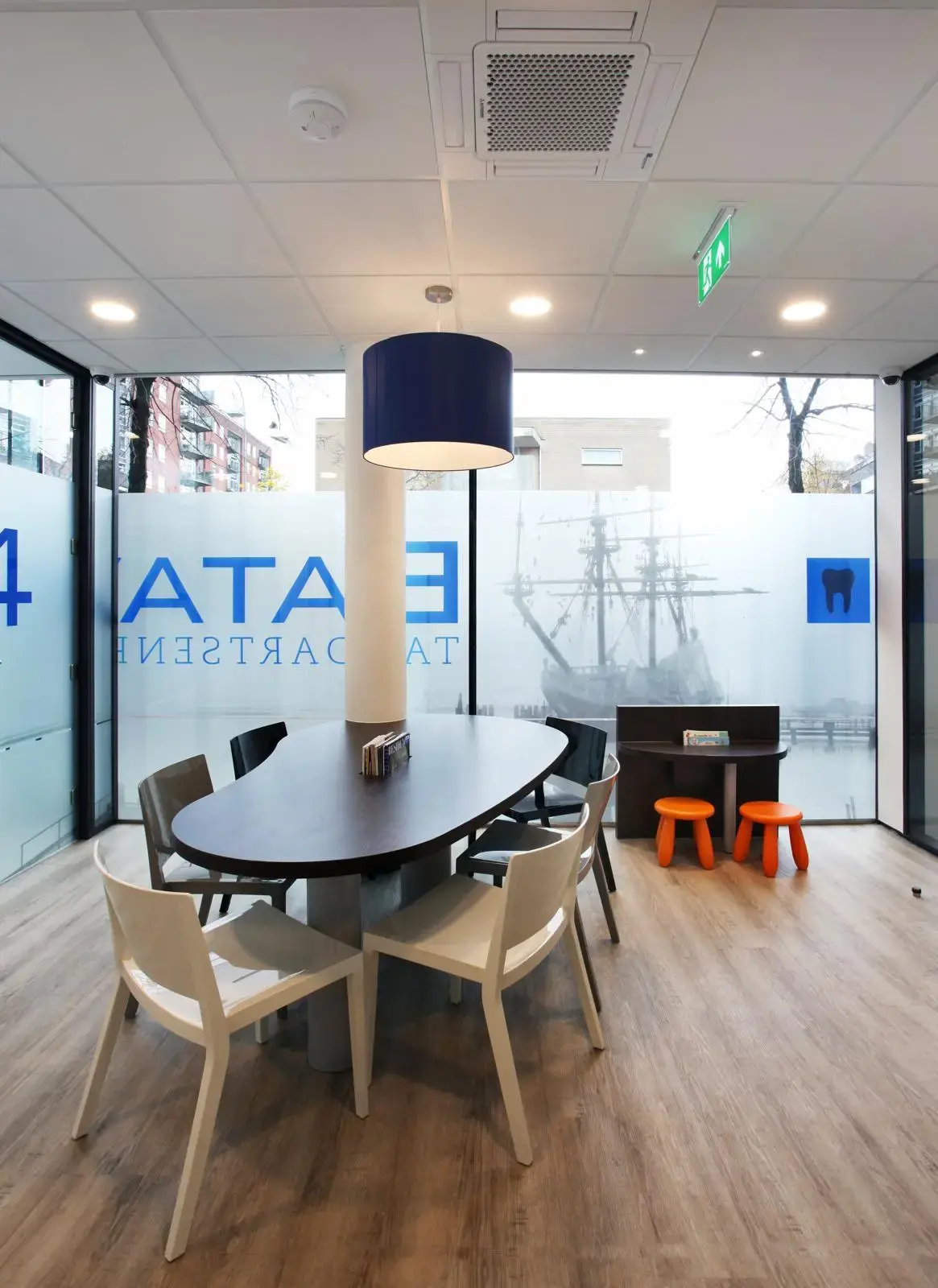 Batavia wachtkamer 2